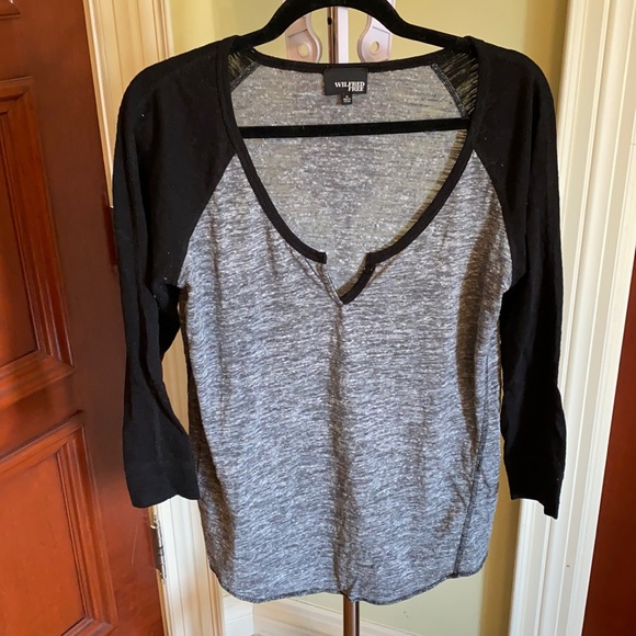 3/4 sleeve shirt